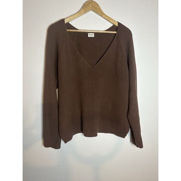 Abercrombie & Fitch Sweaters - Abercrombie & Fitch Womens Brown Long Sleeve Knit Sweater Size XL